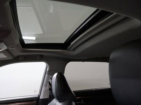 Used 2023 Toyota Highlander Limited image 13