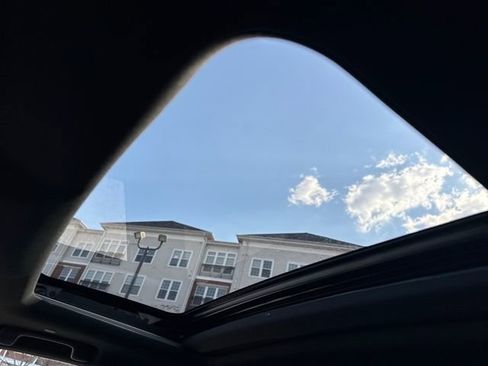 Used 2023 Honda CR-V Sport Touring image 13