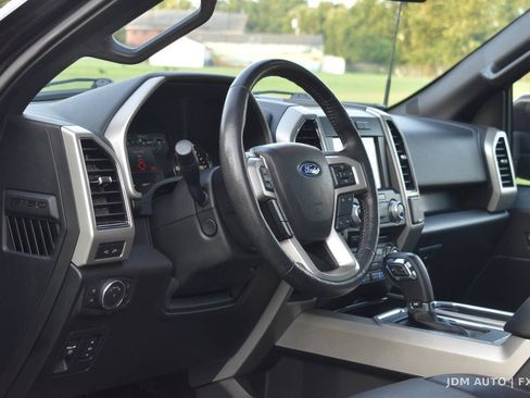 Used 2018 Ford F150 Lariat w/ Equipment Group 502A Luxury AWD/4WD image 18