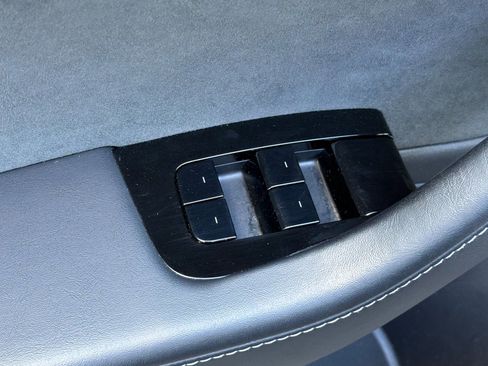 Used 2018 Tesla Model 3 Long Range image 13