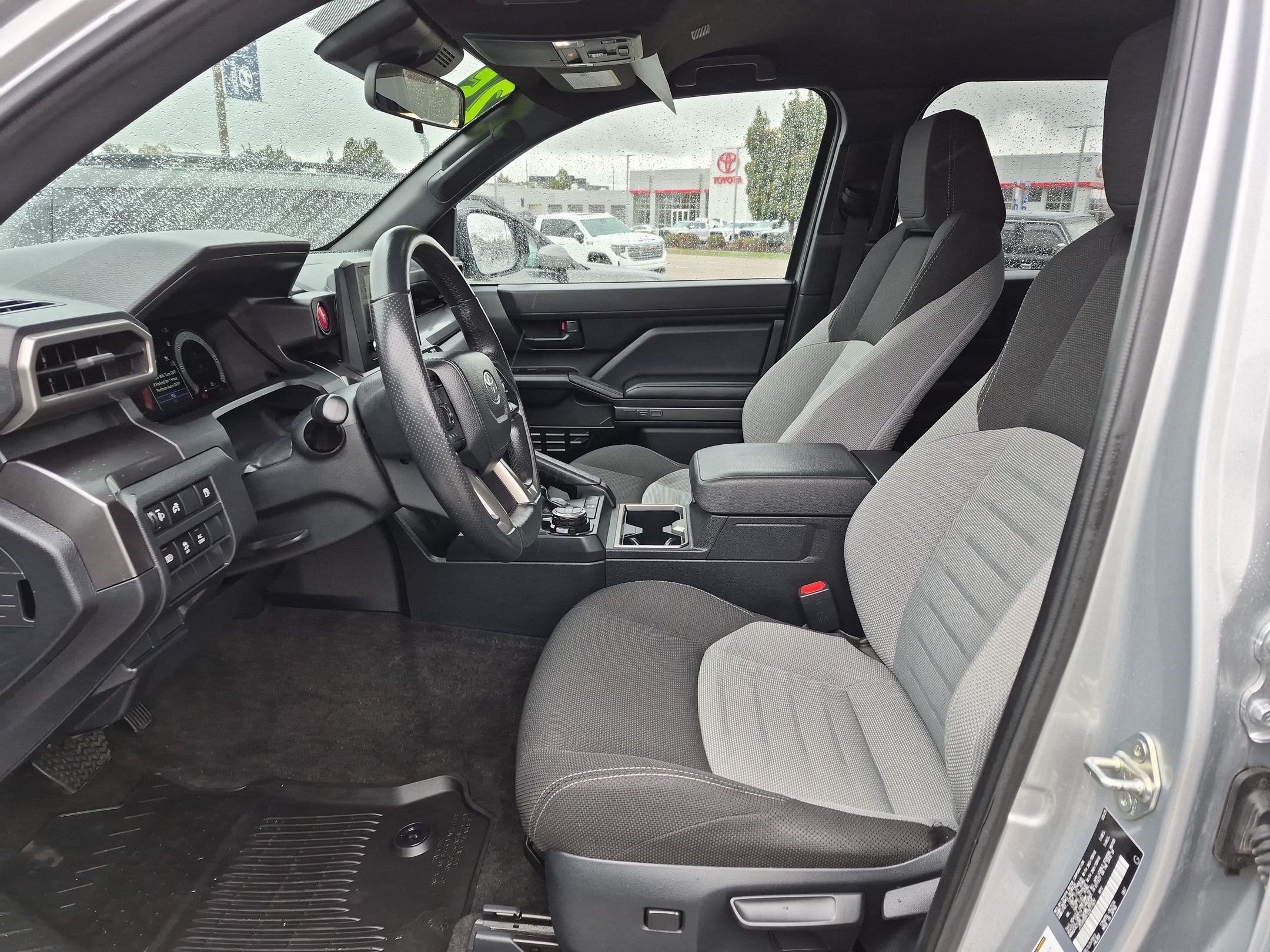 Used 2025 Toyota 4Runner TRD Off-Road AWD/4WD image 17