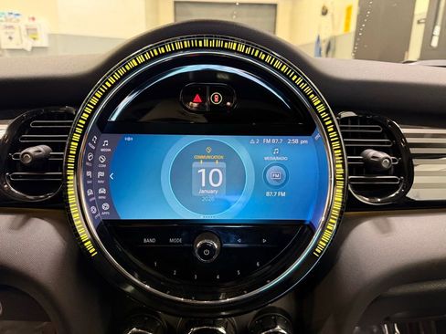 Certified 2023 MINI Cooper S w/ Multitone Edition image 16