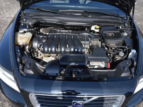 Used 2010 Volvo S40 2.4i image 32