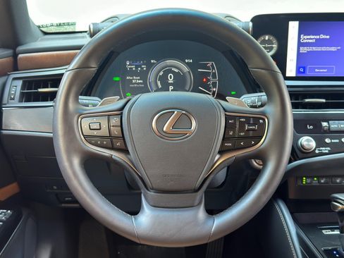 Used 2025 Lexus ES 300h F Sport FWD image 21