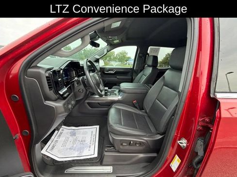 Used 2024 Chevrolet Silverado 1500 LTZ w/ Technology Package AWD/4WD image 8