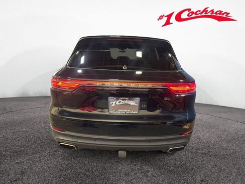 Used 2022 Porsche Cayenne E-Hybrid image 6