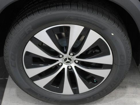 New 2025 Mercedes-Benz GLE 450 4MATIC image 3