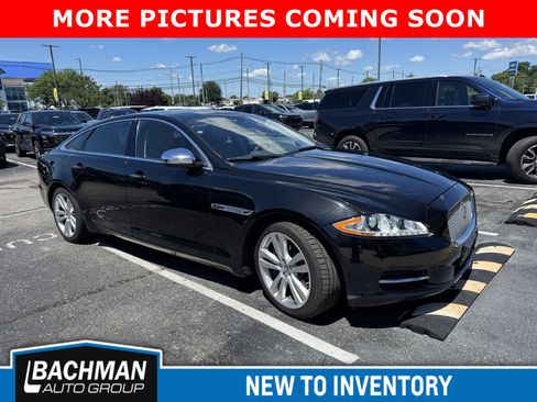 Used 2013 Jaguar XJ L Portfolio AWD/4WD image 2