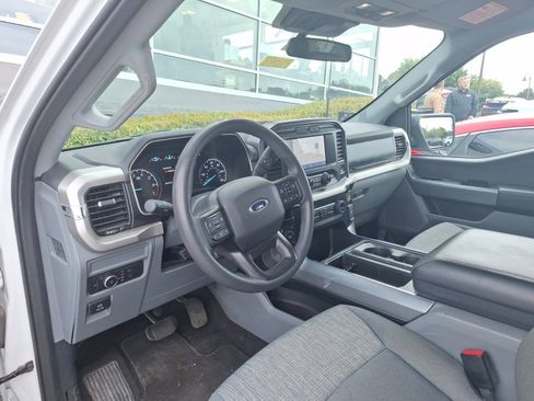 Certified 2021 Ford F150 XLT image 7