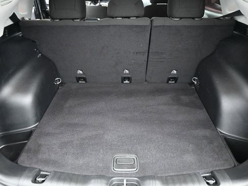 Used 2021 Jeep Compass Sport image 14