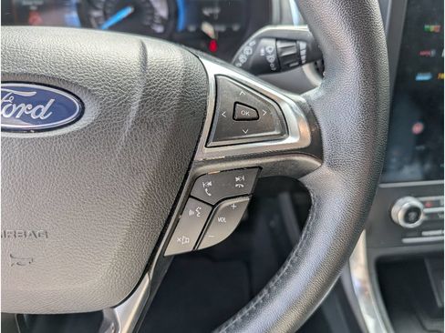 Used 2024 Ford Edge Titanium AWD/4WD image 19