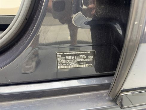 Used 2022 BMW X7 xDrive40i w/ M Sport Package image 99