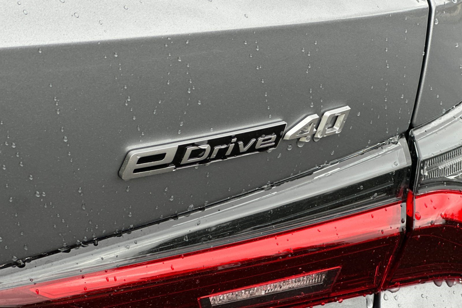 New 2026 BMW i4 eDrive40 w/ Parking Assistance Package RWD image 22