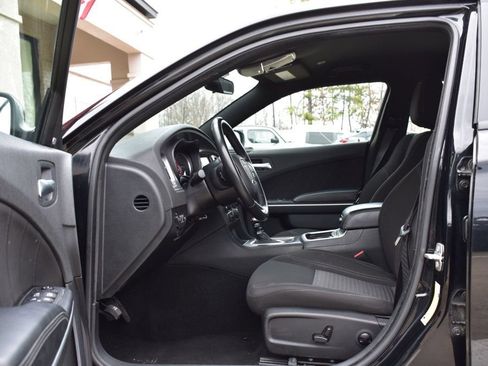 Used 2023 Dodge Charger SXT image 15