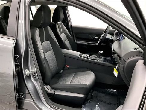 New 2026 Nissan Sentra SV w/ SV Convenience Package FWD image 35