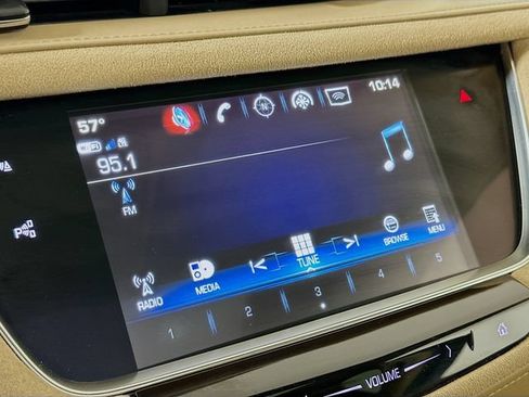 Used 2018 Cadillac XT5 Platinum w/ Driver Assist Package AWD/4WD image 21