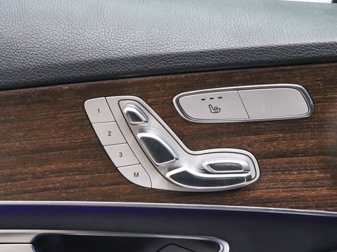 Used 2020 Mercedes-Benz C 300 4MATIC Sedan image 13