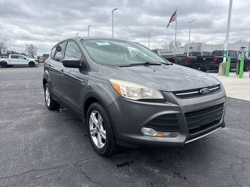 Used 2014 Ford Escape SE image 4