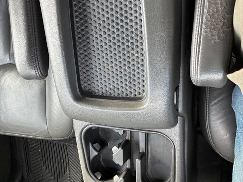 Used 2005 GMC Sierra 1500 SLT w/ Light Duty Power Package image 15