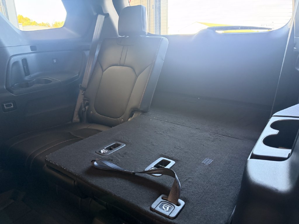 Used 2024 Honda Pilot TrailSport image 22