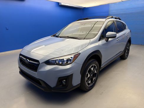 Used 2019 Subaru Crosstrek 2.0i Premium image 4