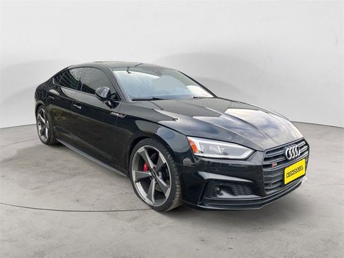 Used 2019 Audi S5 Prestige w/ S Sport Package image 2