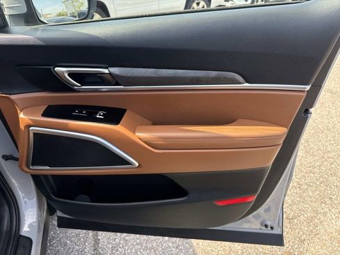 Used 2024 Kia Telluride EX X-Line image 14