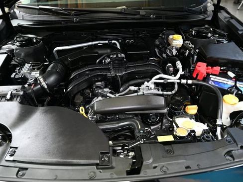 Certified 2025 Subaru Outback Onyx Edition AWD/4WD image 21
