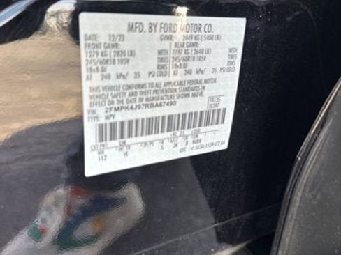 Used 2024 Ford Edge SEL image 19