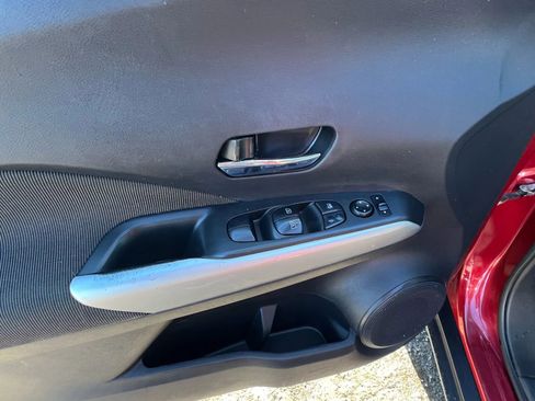 Used 2020 Nissan Kicks SV FWD image 21