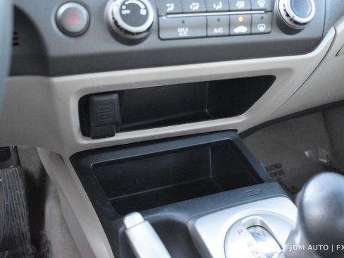 Used 2010 Honda Civic LX image 25