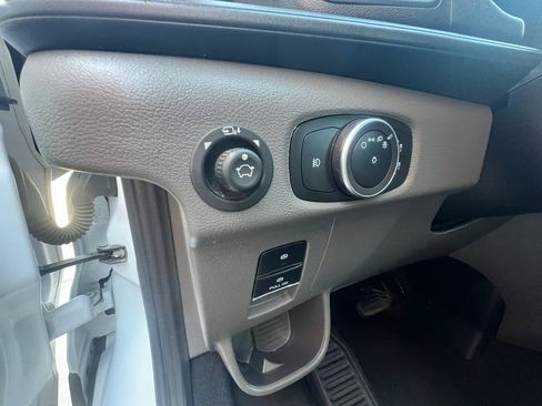 Used 2023 Ford Transit 350 XLT RWD image 29