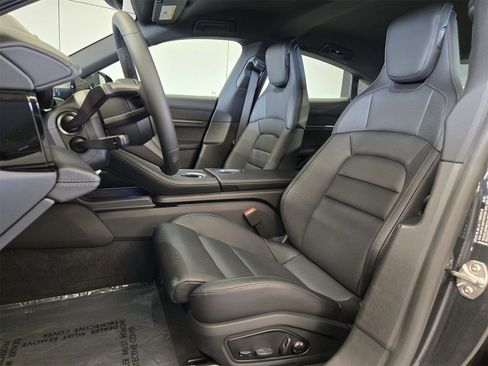 Used 2025 Porsche Taycan 4S image 4