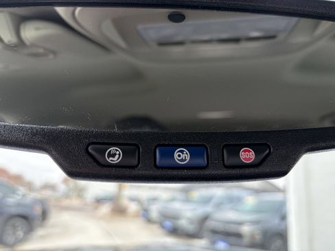 Used 2022 Chevrolet Colorado Z71 image 16