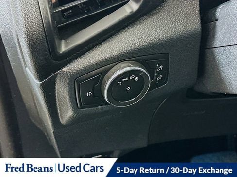 Used 2018 Ford EcoSport Titanium w/ Titanium Cold Weather Package AWD/4WD image 12
