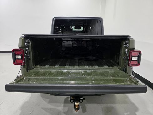 Used 2021 Jeep Gladiator Rubicon w/ LED Lighting Group image 23