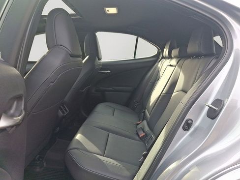 Used 2024 Lexus UX 250h AWD w/ Premium Package image 8