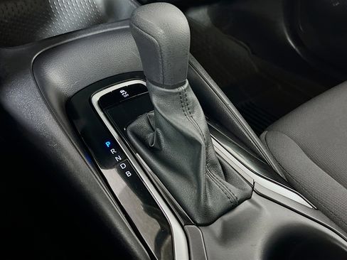 Certified 2025 Toyota Corolla LE FWD image 16