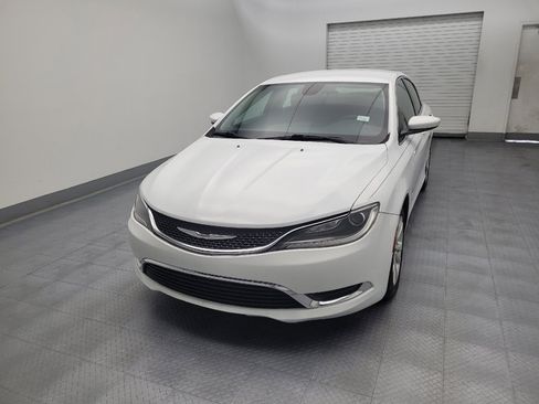 Used 2016 Chrysler 200 Limited w/ Convenience Group FWD image 15