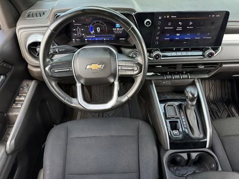 Used 2024 Chevrolet Colorado LT RWD image 15