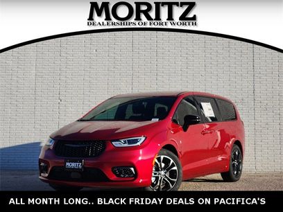 New 2026 Chrysler Pacifica Select