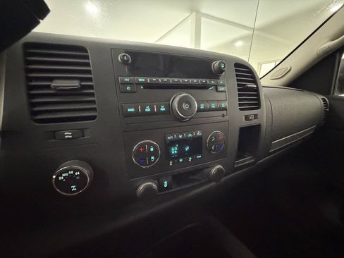 Used 2013 Chevrolet Silverado 1500 LT w/ All-Star Edition AWD/4WD image 26
