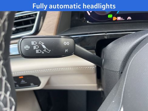 New 2026 Volkswagen Atlas SE FWD image 13