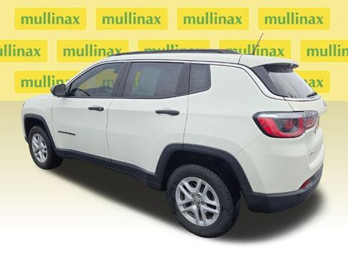 Used 2020 Jeep Compass Sport w/ Cold Weather Group AWD/4WD image 11