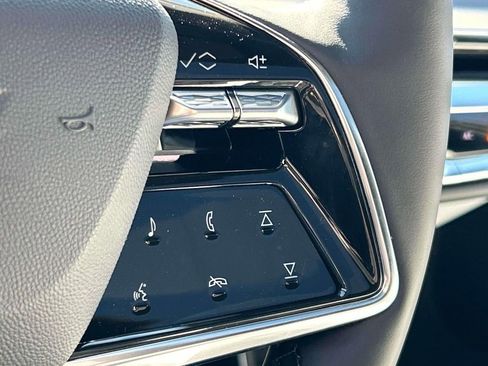 New 2026 Cadillac Lyriq Premium Luxury image 28