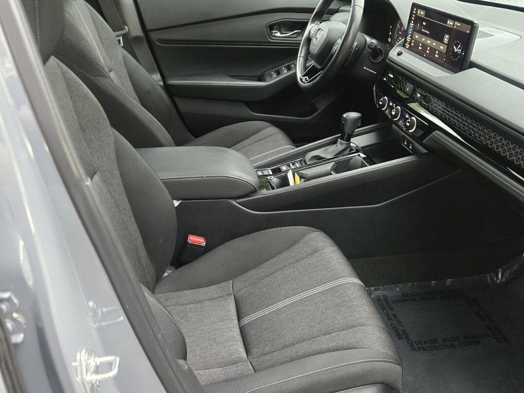 Used 2024 Honda Accord Sport image 18