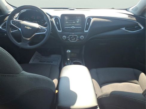 Used 2018 Chevrolet Malibu LS FWD image 14