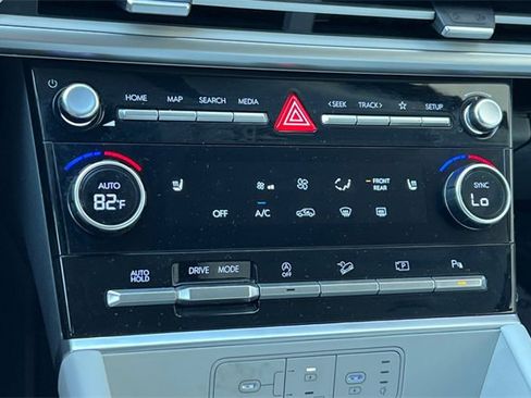 Certified 2026 Hyundai Santa Fe SEL image 26