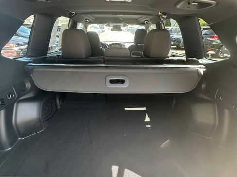 Used 2025 Subaru Forester Premium AWD/4WD image 9