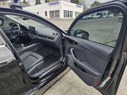 Used 2021 Audi A4 2.0T Premium Plus w/ Premium Plus Package image 9
